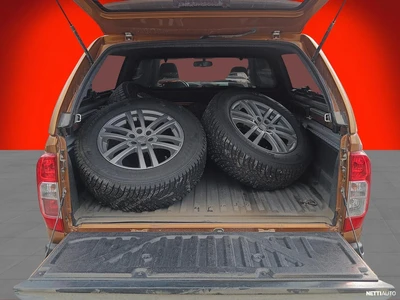 Nissan Navara 2017, photo 7/8