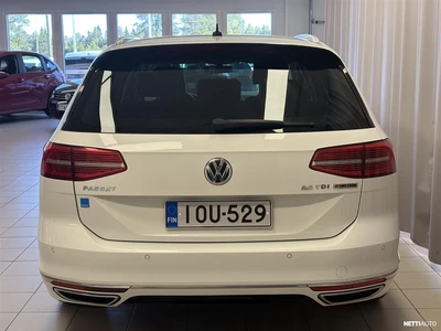 Volkswagen Passat 2017, photo 5/22