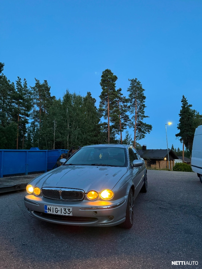 Jaguar X-type