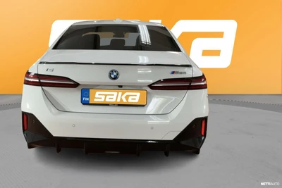 BMW i5 G60 M60 xDrive 2024, photo 2/7