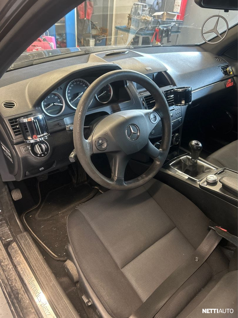 Mercedes-Benz C 2008, photo 5/7