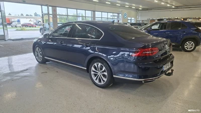 Volkswagen Passat 2016, photo 4/16