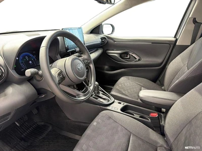 Toyota Yaris 2025, kuva 7/38