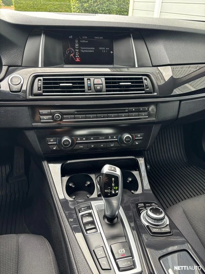BMW 520 2017, photo 7/15