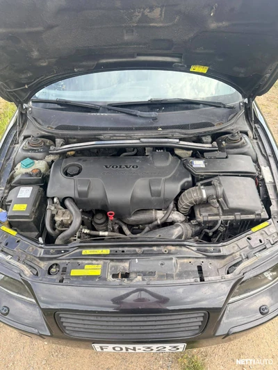 Volvo V70 2004, kuva 6/17