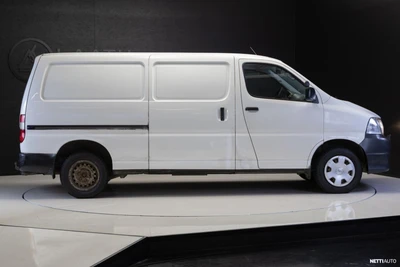 Toyota Hiace 2,5 D-4D 95 4ov pitkä 2009, photo 5/18