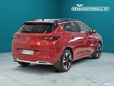 Opel Grandland Executive 130 Turbo A 2023, kuva 5/30