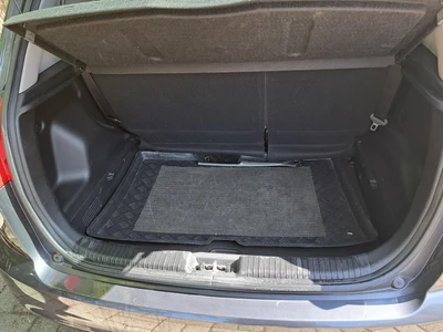 Kia Venga 1.6 TX 2013, photo 7/10
