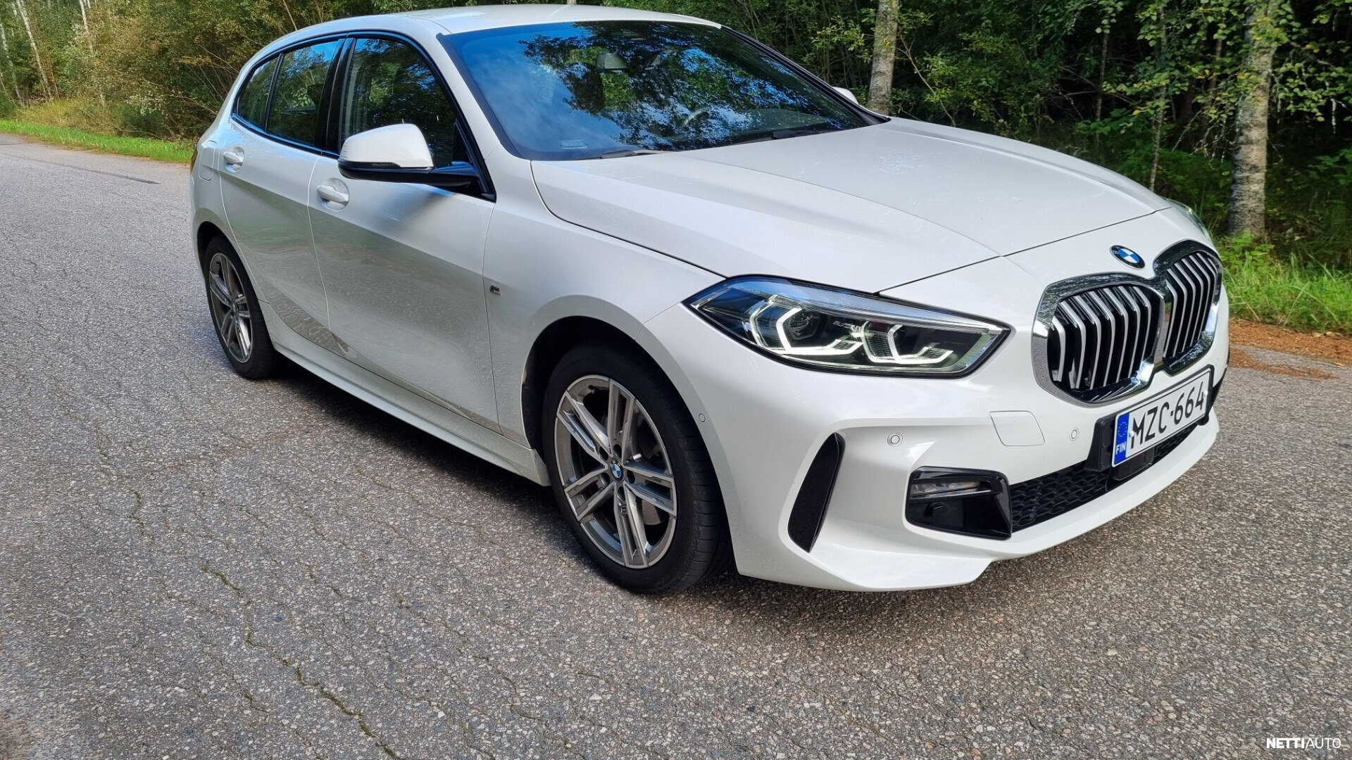 BMW 118