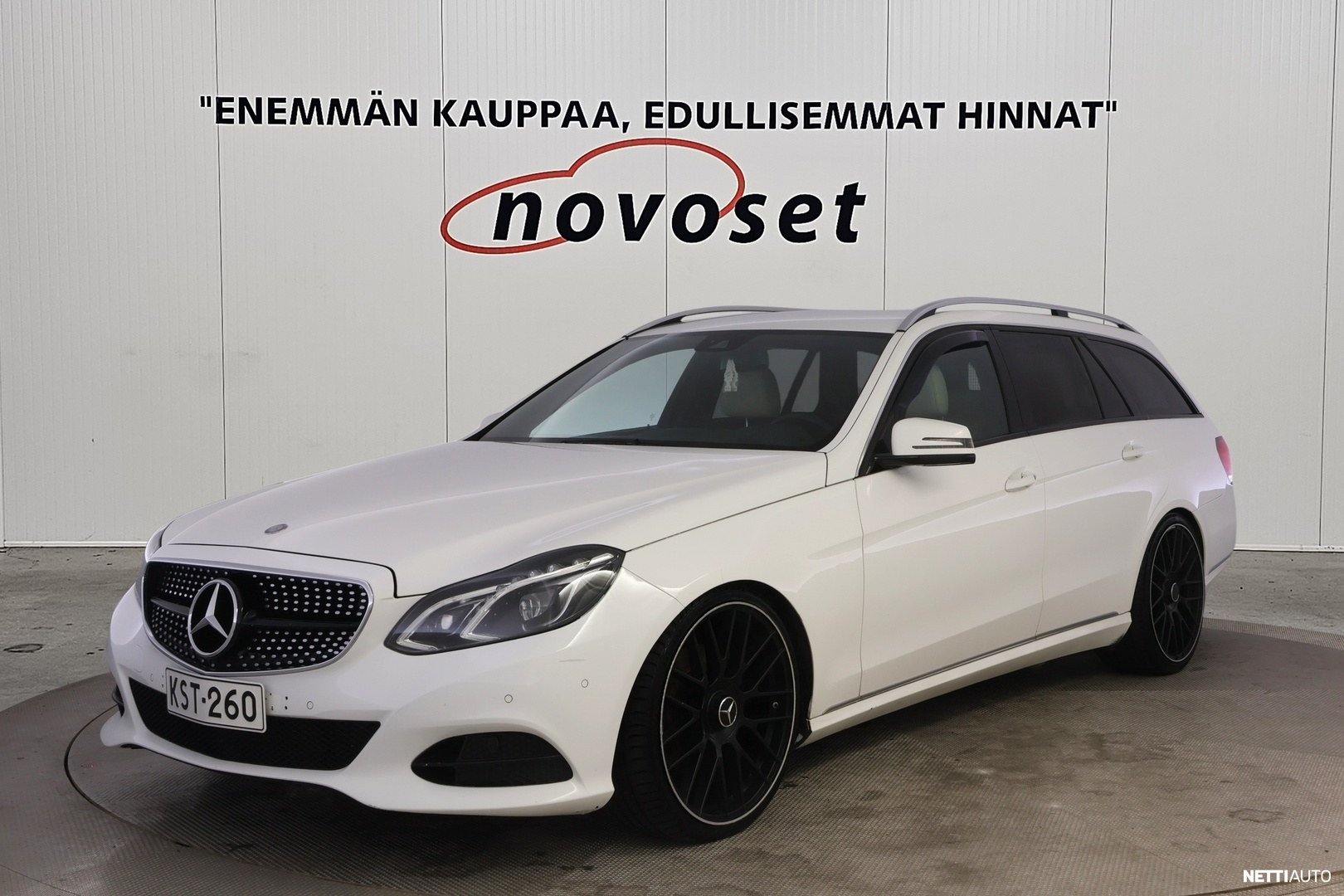 Mercedes-Benz E