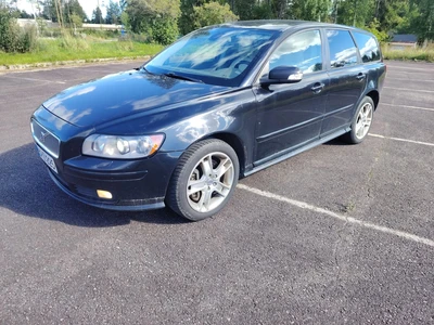 Volvo V50 T5 AWD, 220hv automaatti. 2007, photo 2/11