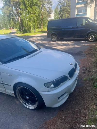 BMW 320 2002, kuva 4/4