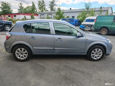 Opel Astra 1,8 Ecotec Enjoy 5d 2004, kuva 6/15