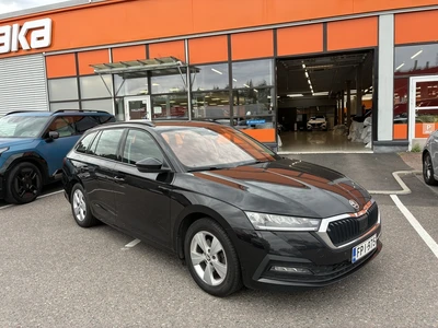 Skoda Octavia 2022, photo 1/6