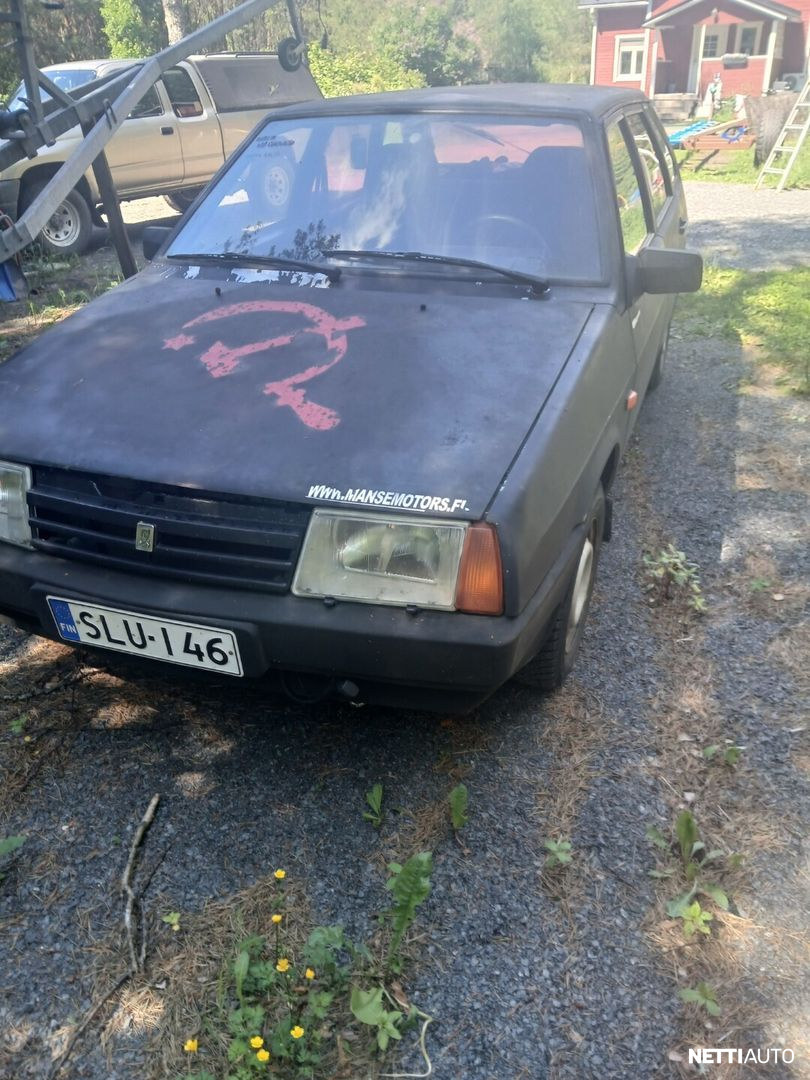 Lada Samara