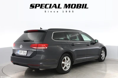 Volkswagen Passat 2016, photo 3/18