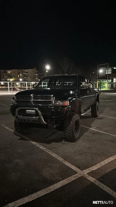Dodge Ram 2500 1996, kuva 7/7