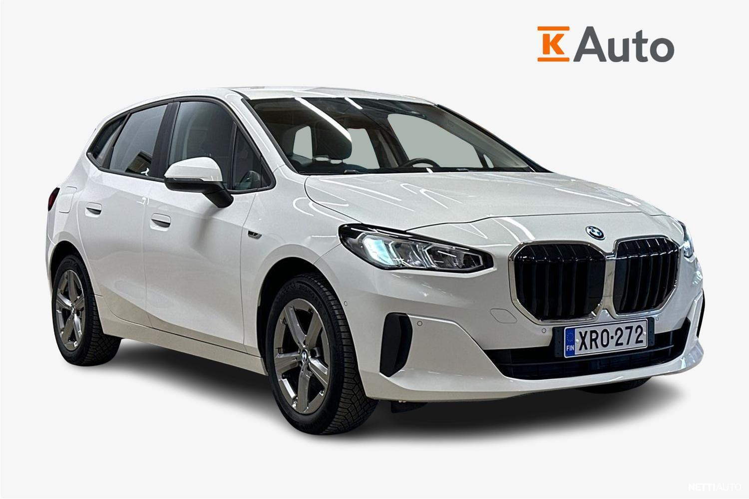 BMW 225