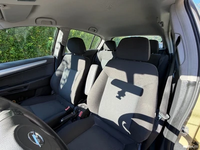 Opel Astra 1,6 Twinport Enjoy 5d 2004, photo 7/10