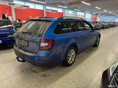 Skoda Octavia 2020, photo 3/4