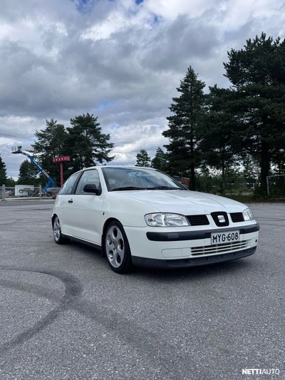 Seat Ibiza 2000, kuva 2/8