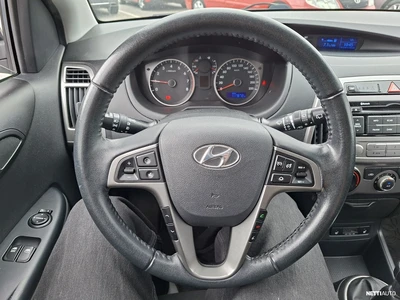 Hyundai i20 1,2 5MT GO 2015, photo 4/7