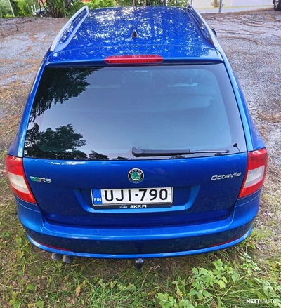 Skoda Octavia 2010, photo 5/11