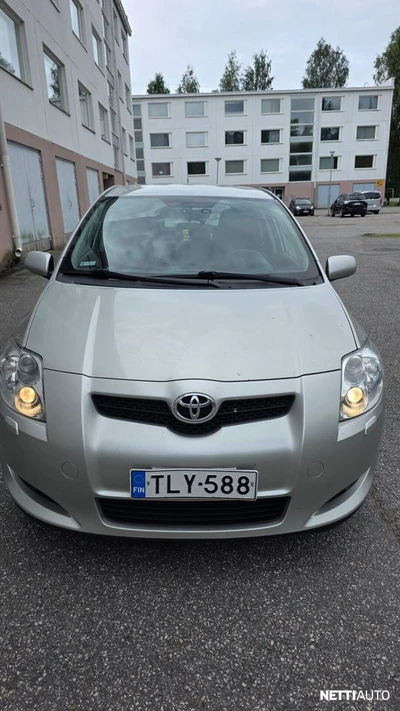 Toyota Auris 1,4 D-4D Linea Sol 5ov 2007, photo 3/12