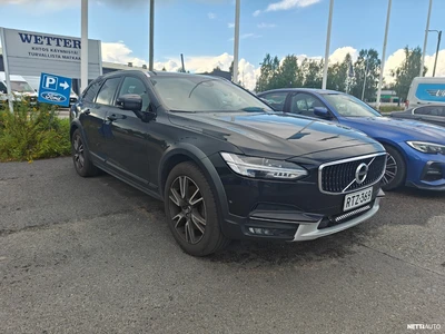 Volvo V90 Cross Country 2017, kuva 1/10