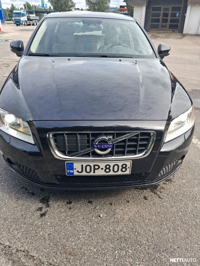 Volvo V70 D5 AWD Summum aut 2011, kuva 1/22