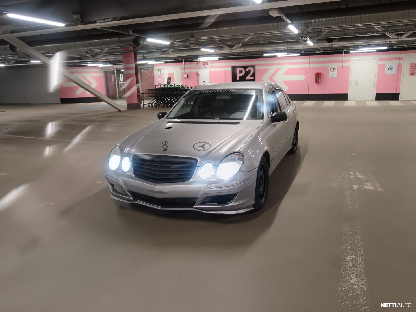 Mercedes-Benz E