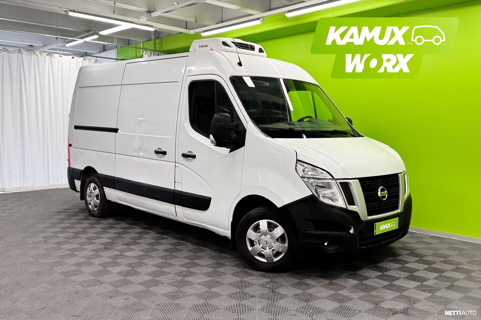 Nissan NV400