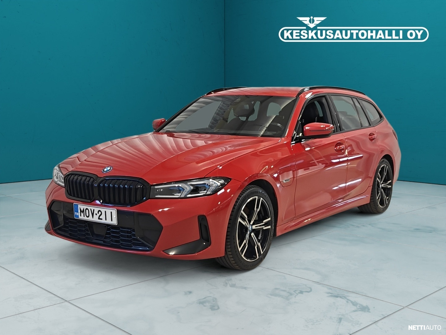 BMW 330