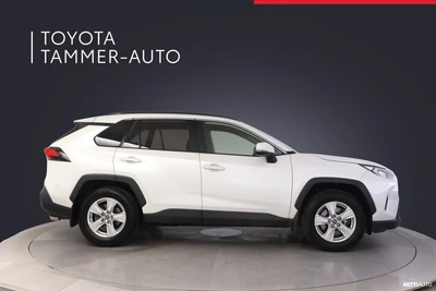 Toyota RAV4 2019, kuva 7/16