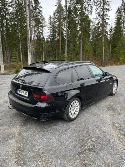 BMW 318 A E91 Touring Business 2009, kuva 6/11