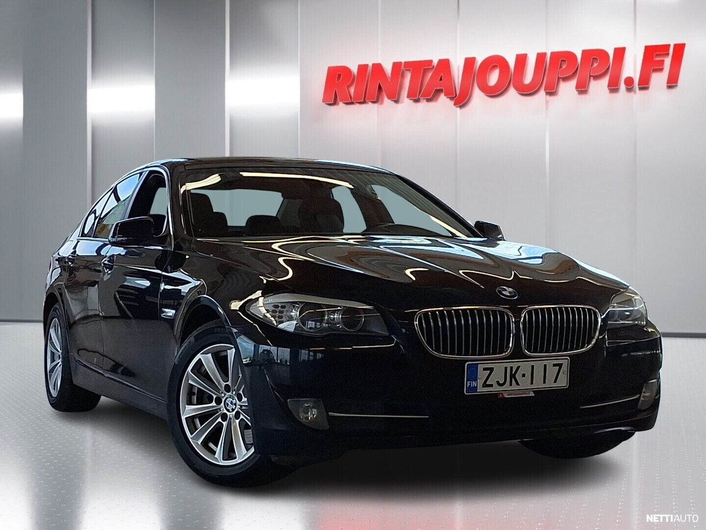 BMW 523
