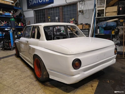 BMW 1502 1977, photo 3/11