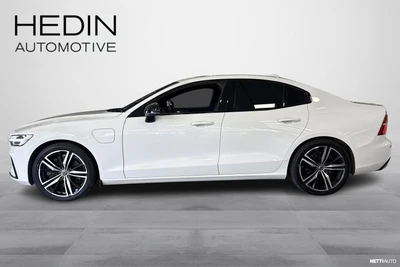 Volvo S60 2021, photo 7/43
