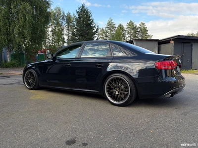 Audi S4 Sedan 3,0 V6 TFSI 245 kW quattro 2010, kuva 3/13