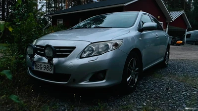 Toyota Corolla 2007, photo 2/11