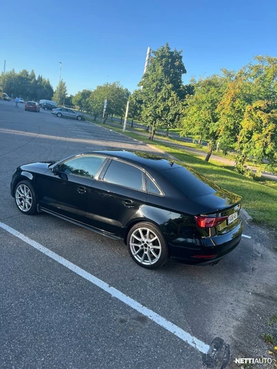 Audi A3 2018, photo 6/11