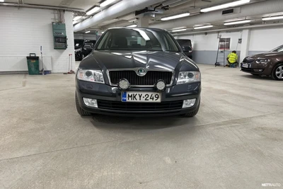 Skoda Octavia 1,9 TDI Elegance 2008, photo 7/23