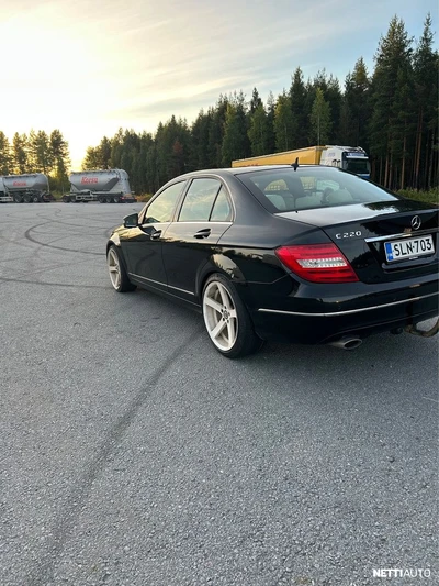 Mercedes-Benz C 2014, kuva 6/10