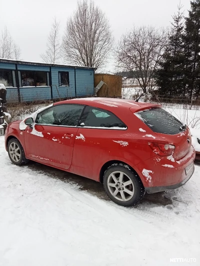 Seat Ibiza 1,6 TDI 105 DPF CR Sport 2011, photo 3/13