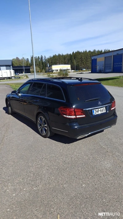 Mercedes-Benz E 2016, photo 4/6