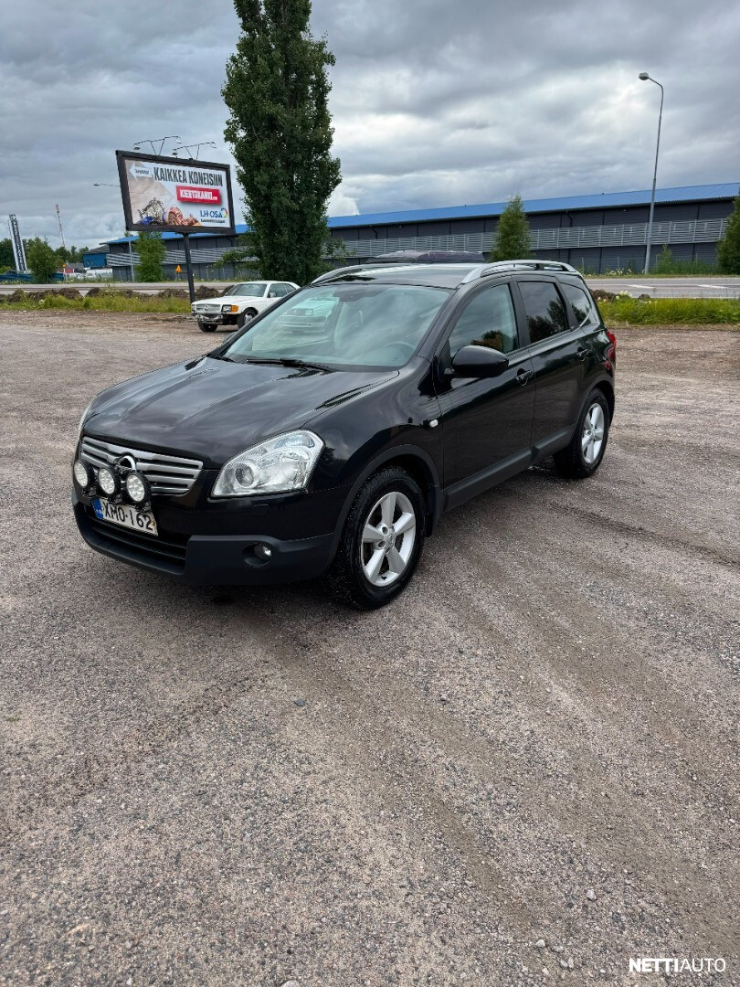 Nissan Qashqai+2