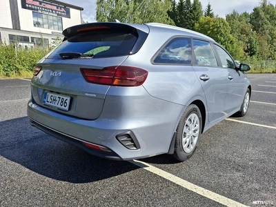 Kia Ceed 1,0 T-GDI 100hv LX SW 2023, photo 2/3