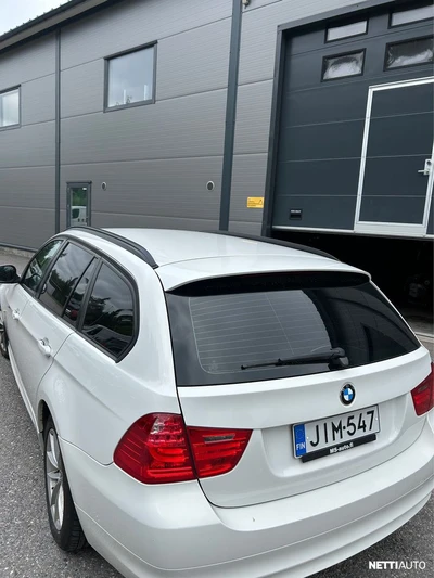 BMW 318 A E91 Touring Business Comfort 2011, kuva 5/8