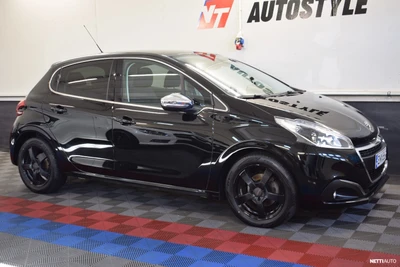Peugeot 208 2015, kuva 6/23