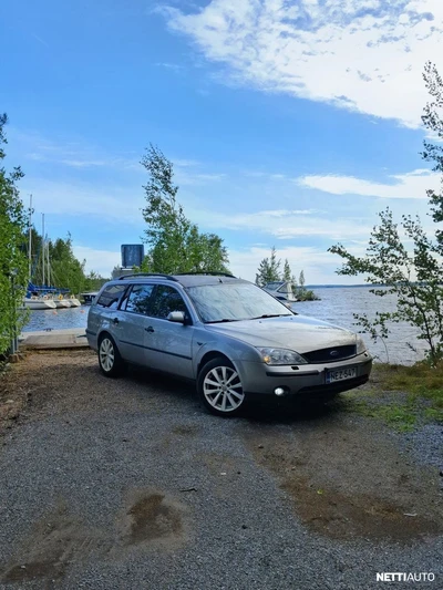Ford Mondeo 1,8i 125hv Ghia X STW 2002, kuva 1/23